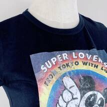 Z0134 SUPER LOVERS UK レディーストップスTシャツ 半袖 薄手 6/F ネイビー 紺 プリント 綿100% シンプル 涼しげ スポーティ 春夏 タグ付き_画像5