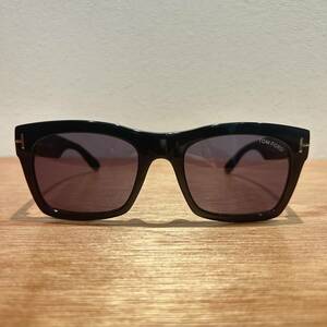 TOM FORD トム・フォード　Nico02 TF1062 ECO 01A