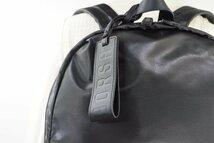 2559-23R0049★ペレボルサ PELLE BORSA 2022年購入 美品★多機能♪ マチが広がるサイズアップ リュックサック 黒ブラック 定価37400円_画像2