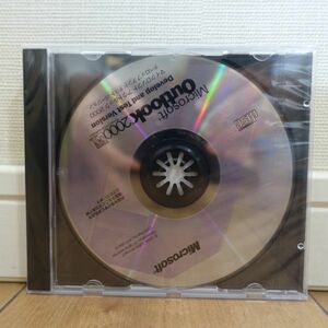 Microsoft Outlook 2000 Develop and Test Version 未開封