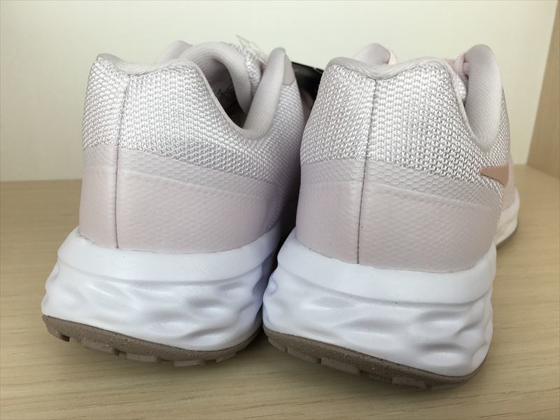 NIKE(ナイキ) REVOLUTION 6 NN(レボリューション6 NN) DC3729-500 スニーカー 靴 ウィメンズ 23,0cm 新品 (1768) NIKE(ナイキ) REVOLUTION 6 NN(レボリューション6 NN) DC3729-500 スニーカー 靴 ウィメンズ 23,0cm 新品 (1768)
