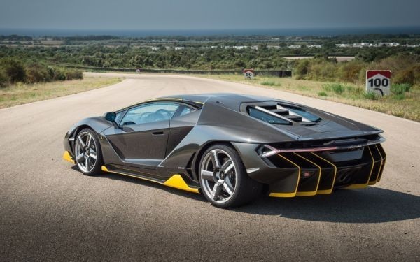 Lamborghini Centenario LP770-4 Tapetenposter im Lackierstil mit schwarzer Seite, breite Version, 603 x 376 mm (abziehbarer Aufklebertyp), 002W2, Auto, Motorrad, Automobilbezogene Waren, Andere