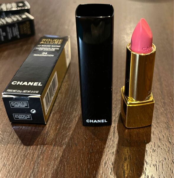 CHANELルージュアリュール04イマジナジオン