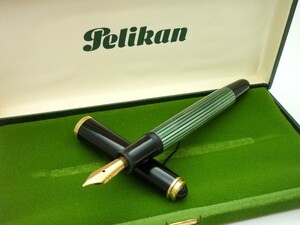 1000円スタート 万年筆 PELIKAN ペリカン 400 ブラック×グリーンストライプ 緑縞 ペン先14C-585 EF 刻印 箱/付属有 文房具 9 E709