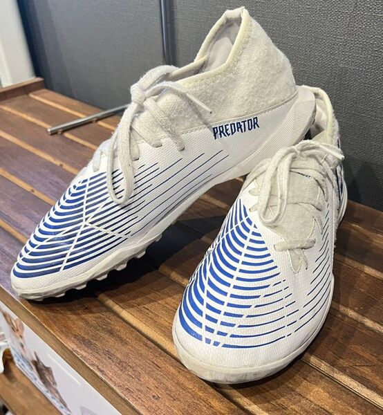 adidas23、5cm中古