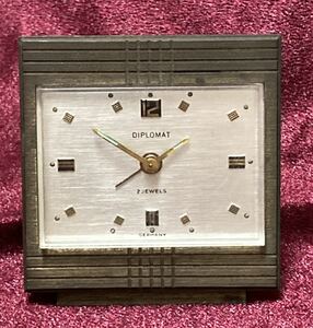希少 DIPLOMAT ♪ 置時計 ドイツ製 スクエア 目覚まし 時計 ゼンマイ式 手巻き アンティーク レトロ ディプロマット 