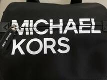 新品未使用！ マイケルコース ロゴ リュックサック ブラック/ホワイト 黒白 モノトーン バックパック MICHAEL KORS_画像2