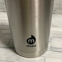 【1円スタート】Mizu ミズ V6 保温保冷ボトル560ml19oz ステンレス 未使用品_画像4