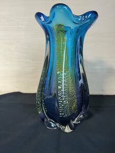 D　839　人気　昭和レトロ　ガラス　フラワーベース　花瓶　花器　アートグラス　置物　インテリア　中古