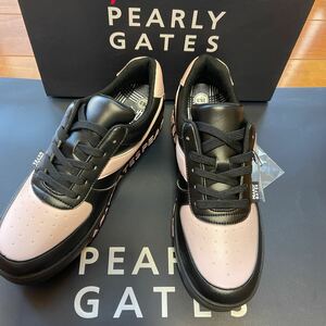 送料無料PEARLY GATESパーリーゲイツ合成皮革SOFTスパイクシューズOUTPG連ロゴ89ヒールレンチPGポーチ付艶Black×pink(超お買得26.5cm)新品