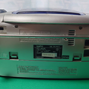ジャンク品 SANYO CD ラジオ カセット レコーダー AM/FM  PH-PR77 通電確認済みの画像4