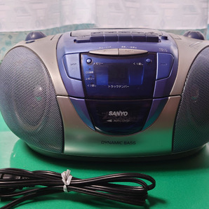 ジャンク品 SANYO CD ラジオ カセット レコーダー AM/FM  PH-PR77 通電確認済みの画像1