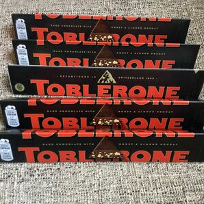 Toblerone Black-Honey and Almond x5