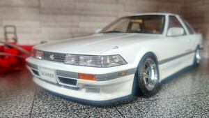 Hobby JAPAN 1/18 トヨタ ソアラ 2.0GT Twin Turbo L (GZ20) スーパーホワイト カスタム