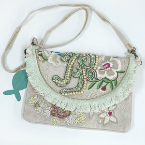 [YU-17] unused * tag attaching Antica Sartoria / anti ka monkey Tria clutch bag shoulder bag beads race embroidery fringe 