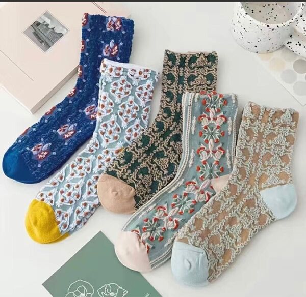 5ペアのレトロフローラルソックス、テクスチャーのあるサーマルミッドカーフソックス、レトロカジュアルクルーソックス(女性用) 靴下