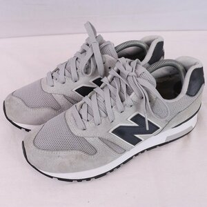 565 ニューバランス 26.0cm/new balance グレー 灰色 黒 中古 古着 スニーカー メンズ yy8072