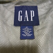 GAP　　　袖ラインデザイン 裏メッシュナイロンパーカー　　M　　黄_画像8