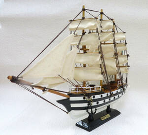 帆船模型 完成品 イタリア海軍 アメリゴ・ヴェスプッチ号 全長36cm インテリア 置物 船