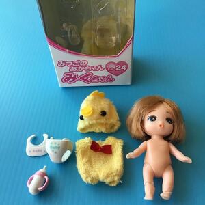 used 難あり おもちゃ 「 リカちゃん みつごのあかちゃん みくちゃん 」足2本とも折れています / パーツ欠けなし / 外箱つき / パーツ交換