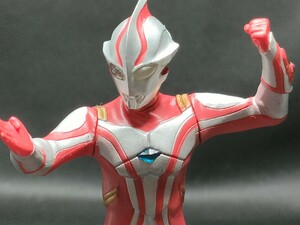  окончательный большой монстр Ultraman Mebius 