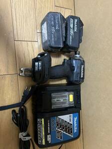 ◎ makita マキタ 充電式インパクトドライバー 充電器 100V DC18RC バッテリー 2個 BL1860B ※ジャンク品 TD171D電動工具 