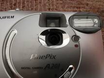 FUJIFILM　FinePix　A201　デジタルカメラ　通電確認済み_画像8