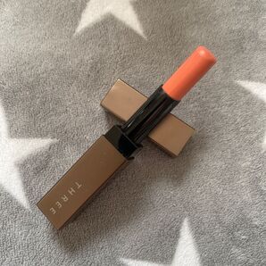 THREE スリー リップコンシャスプロテクター リップクリーム