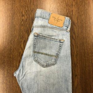 【EJ035】Abercrombie&Fitch W29 L30 色落ち加工 ジーンズ ジーパン デニムパンツ メンズブランド古着 アバクロンビー＆フィッチ 送料無料