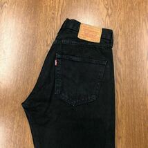 【EJ056】Levi's 501 W31 L34 定番ストレート ブラック ジーンズ ジーパン デニムパンツ 黒色 メンズブランド古着 リーバイス501 送料無料_画像1