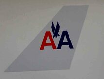 鷲ロゴAA紺赤■２枚セット■アメリカン航空American Airlines　アメリカ　USステッカー■エアライン飛行機■海外旅行◎出張　スーツケース_画像4