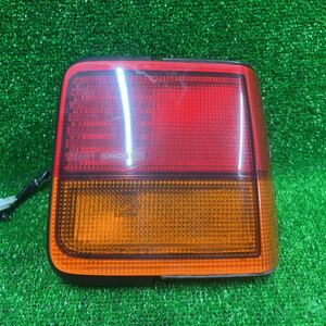 RKNB14 Rasheen right tail lamp 6-1