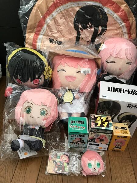 スパイファミリーぬいぐるみまとめ売り11点