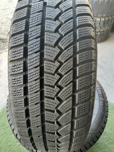 A467 215/60R16 99H XL ４本セット　HIFLY WIN-TURI IN/OUT指定あり　2016年製