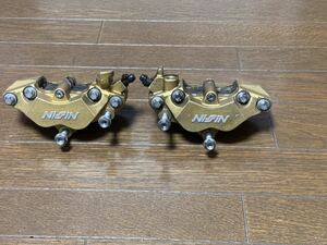 フロントキャリパー 左右 4POT 62mmピッチ　ホンダ系　ZRX1200ダエグ ?