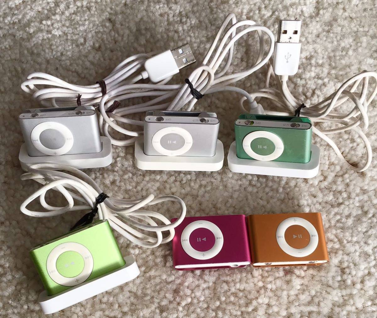 Yahoo!オークション -「ipod shuffle 第2世代」(iPod shuffle) (iPod