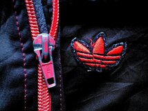 即決 70s ヴィンテージ アディダス 西ドイツ製 曲がりポケット ジャージ 黒 x 赤 OPTI 52 マドンナ adidas_画像5