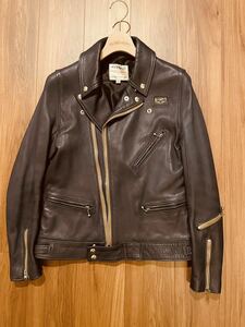  Lewis Leathers Cyclone The Real McCoy's Dias gold Lewis Leathers 38 tight Fit navy 