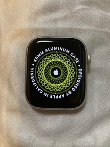 ［美品］［送料無料］Apple Watch Series 7 Nike GPS 45mm スターライトアルミニウムケース （箱、バンド無し）