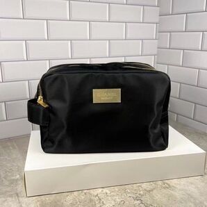大人気☆ 新品未使用 正規ノベルティ CHANEL ゴールド ファスナー ナイロン ブラック 二層 ポーチ 旅行 セカンドバッグ