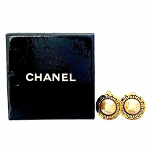 【箱付き】 CHANEL シャネル GP フェイクパール 2402 ラウンド イヤリング レディース 166246 イヤリング