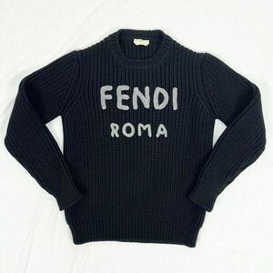 美品 現行品 フェンディ FENDI ニットロゴ クルーネック セーター ウール100％ ブラック×グレー 42サイズ 国内正規品 レディース c695