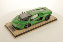 ★世界 １台！赤字！窓浮きなし！瞬間完売！激安！ケース封印シール未開封！MR 1/18 Lamborghini カウンタック LPI 800-4 緑Verad 送料無料_画像1