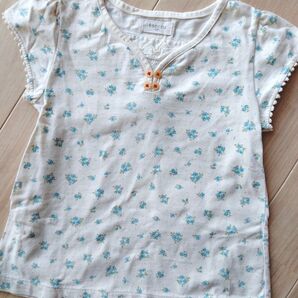 半袖Tシャツ 120cm 花柄 小花