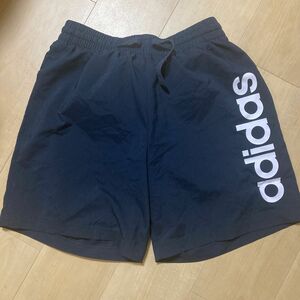 adidas ネイビー　L ショートパンツ