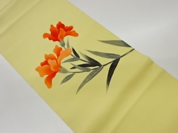 ys6750497 ; Shiose motif floral peint à la main ouvrant Nagoya obi (encadré) [recyclé] [porté], groupe, Nagoya obi, Adapté