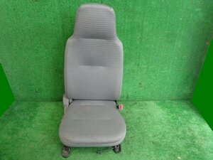  Dutro TKG- XZU605M original right seat ASSY beige group moquette driver`s seat 