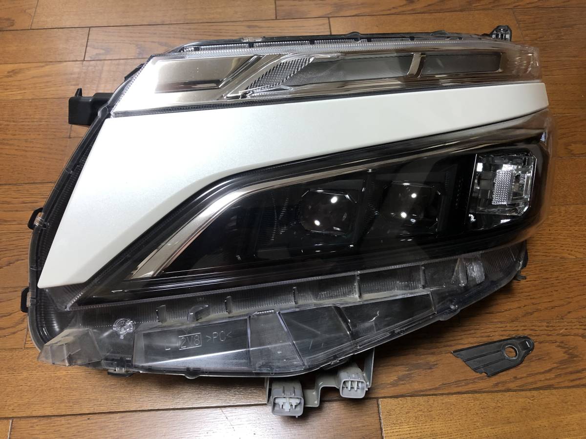 2023年最新】ヤフオク! -voxy 80 後期 ヘッドライト(パーツ)の中古品