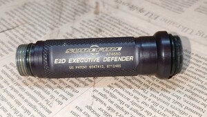 【中古】SUREFIRE E2D EXECUTIVE DEFENDER 2セル6V純正ボディ シュアファイア 検（E1 6P