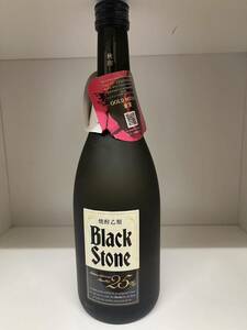 秋田 酒粕焼酎 ブラックストーン 25% 720ｍL